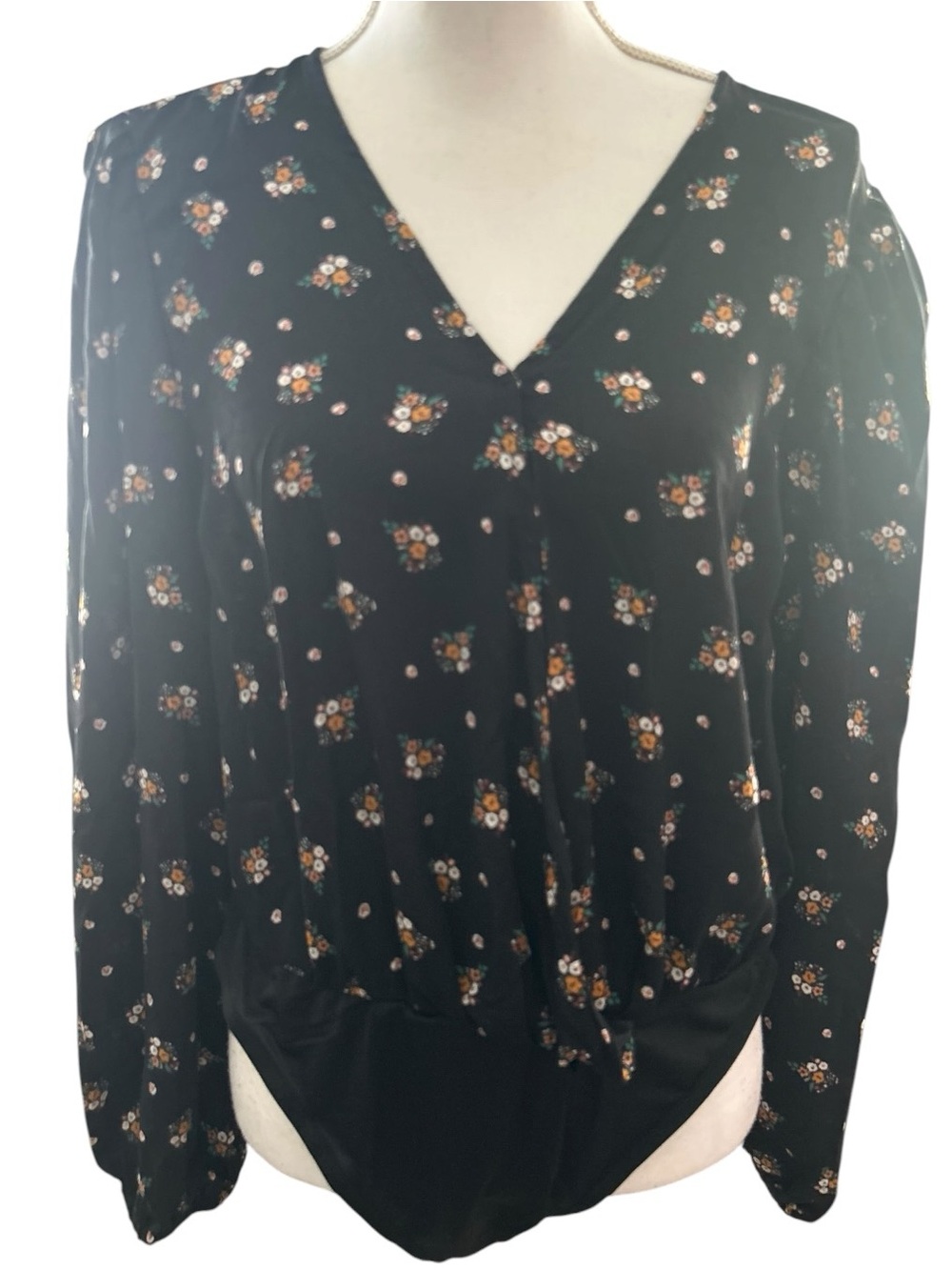Black Floral V-Neck Long-Sleeve Bodysuit